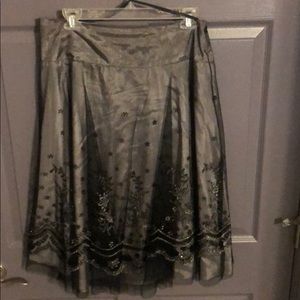 Lace overlay w/ sequins taffeta skirt cocktail party skirt. sz 14 beige black